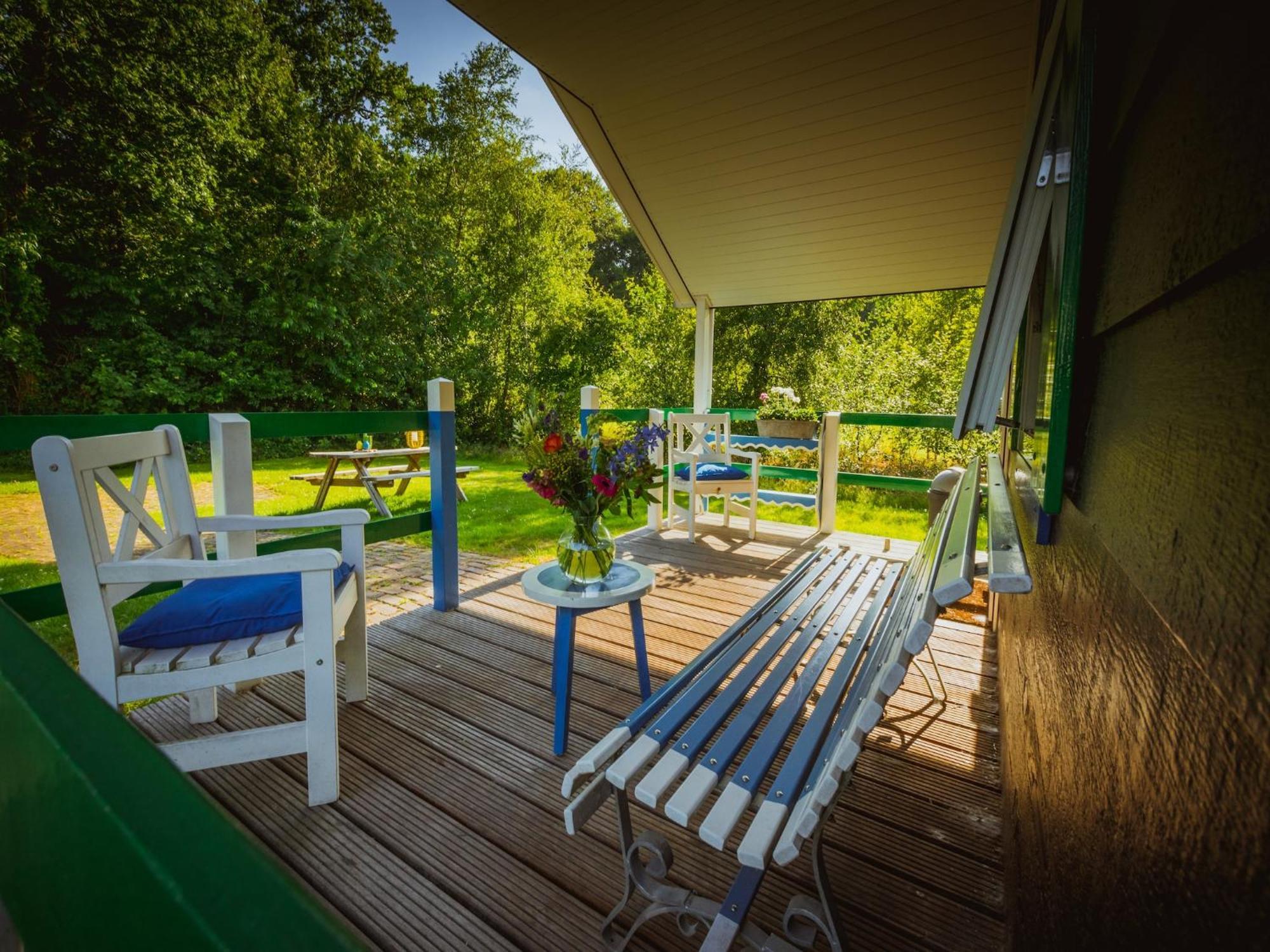 Chalet With Dishwasher, In Natural Environment IJhorst エクステリア 写真